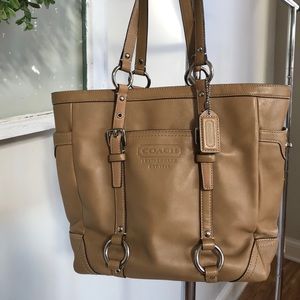 Coach lunch tote. Camel color.
